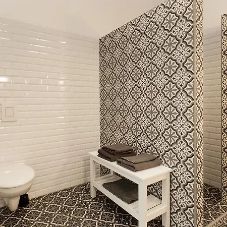 Апартаменты Stunning Cozy Design *