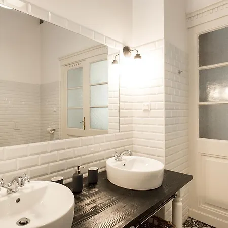 Stunning Cozy Design Апартаменты *